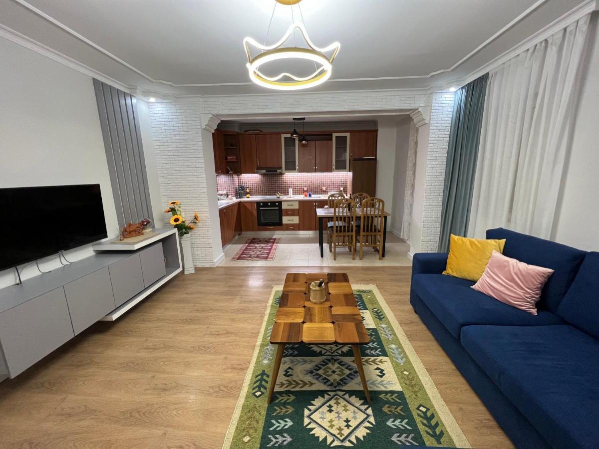 Chestnut Yard Villa Tiranë Eksteriør bilde
