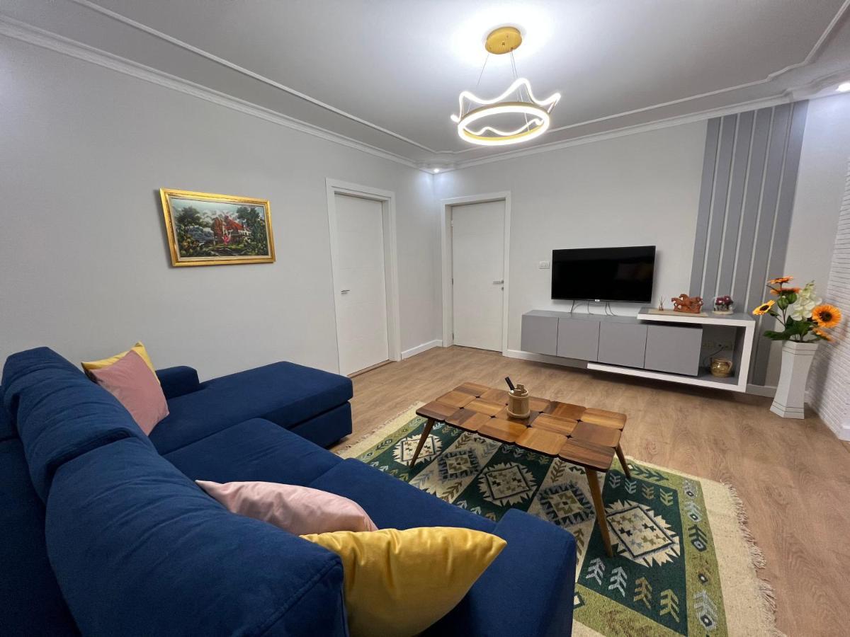 Chestnut Yard Villa Tiranë Eksteriør bilde